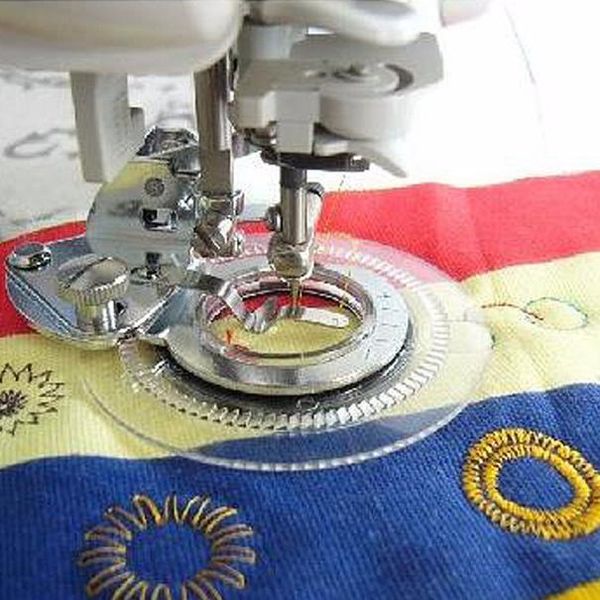 1pc domestic sewing machine foot presser rolled hem feet set for brother singer sewing accessories #c2, Black
1pc domestic sewing machine foot presser rolled hem feet set for brother singer sewing accessories #c2, Black