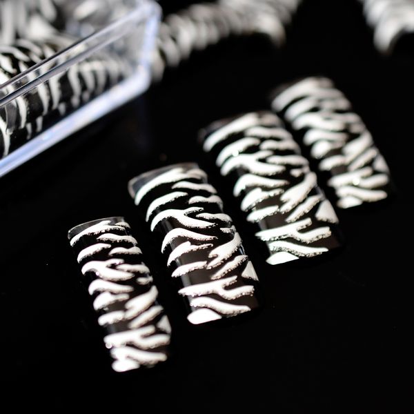 70 pc/box zebra french nail tips decals acrylic half fake nail art false tips for manicure salon long, Red;gold
70 pc/box zebra french nail tips decals acrylic half fake nail art false tips for manicure salon long, Red;gold