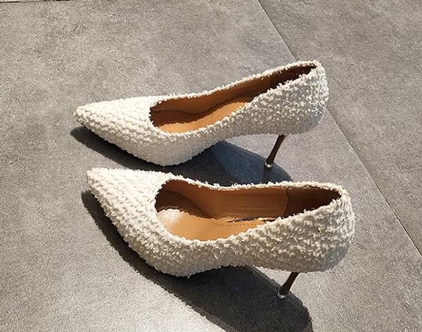 2020 women's shoes in spring and autumn with new style high heel fine heel pointed end suede@b125, Black
2020 women's shoes in spring and autumn with new style high heel fine heel pointed end suede@b125, Black