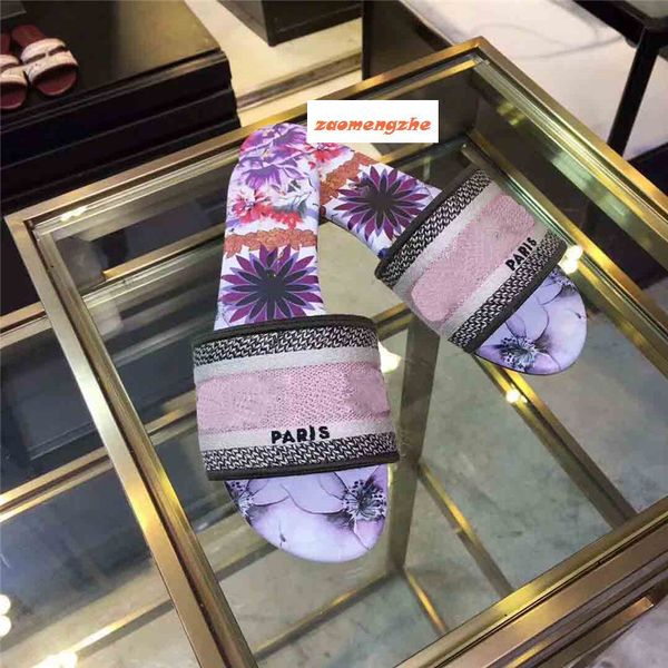 original box dazzle flowers women sandals designer slippers flip flops striped beach causal shoes embroidery sandal floral brocade slipper, Black
original box dazzle flowers women sandals designer slippers flip flops striped beach causal shoes embroidery sandal floral brocade slipper, Black