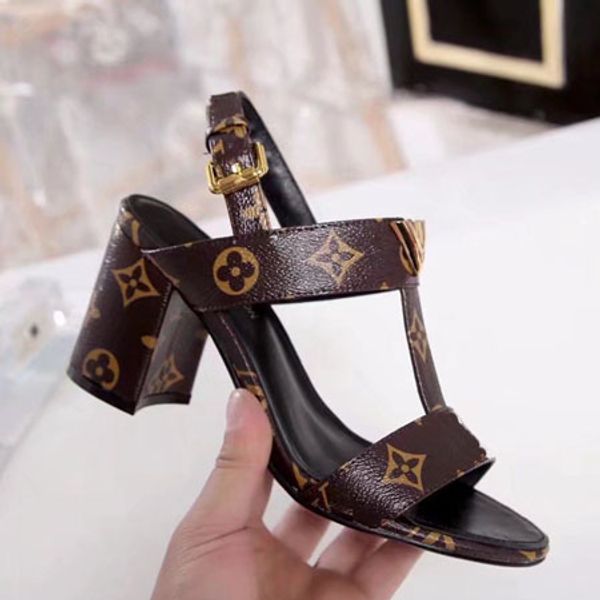 2019l sandal designer women high heels party fashion girls dance shoes wedding shoes wedding shoes size:35-40 with box x75, Black
2019l sandal designer women high heels party fashion girls dance shoes wedding shoes wedding shoes size:35-40 with box x75, Black