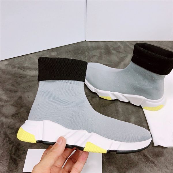 New Fashion Men and Women Designer Shoes Paris Famous luxury Speed Trainer with white texture sole Top Quality Sneakers Mens Sock Shoes
New Fashion Men and Women Designer Shoes Paris Famous luxury Speed Trainer with white texture sole Top Quality Sneakers Mens Sock Shoes