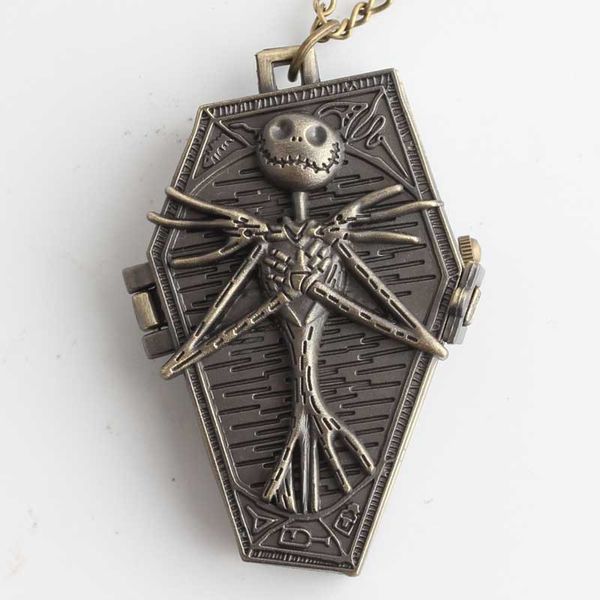 royal goods horror skeleton pocket watch the nightmare before christmas quartz clock vintage fob chain watch pendant gift, Slivery;golden
royal goods horror skeleton pocket watch the nightmare before christmas quartz clock vintage fob chain watch pendant gift, Slivery;golden
