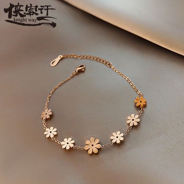 daisy niche design is simple and small petals titanium steel bracelet friends and sisters female student network red temperament, Black
daisy niche design is simple and small petals titanium steel bracelet friends and sisters female student network red temperament, Black