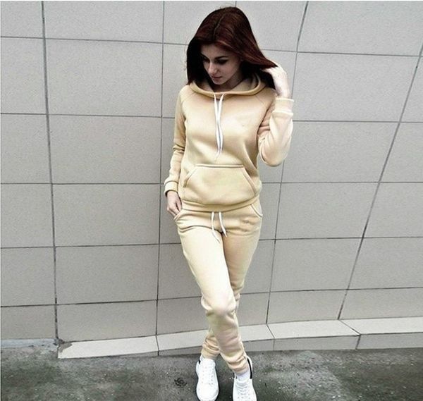 2020 new women sport tracksuit pullover hooded pants 2 two piece woman set outfit casual womens sweat suits sweatsuits clothes clothing, Gray
2020 new women sport tracksuit pullover hooded pants 2 two piece woman set outfit casual womens sweat suits sweatsuits clothes clothing, Gray