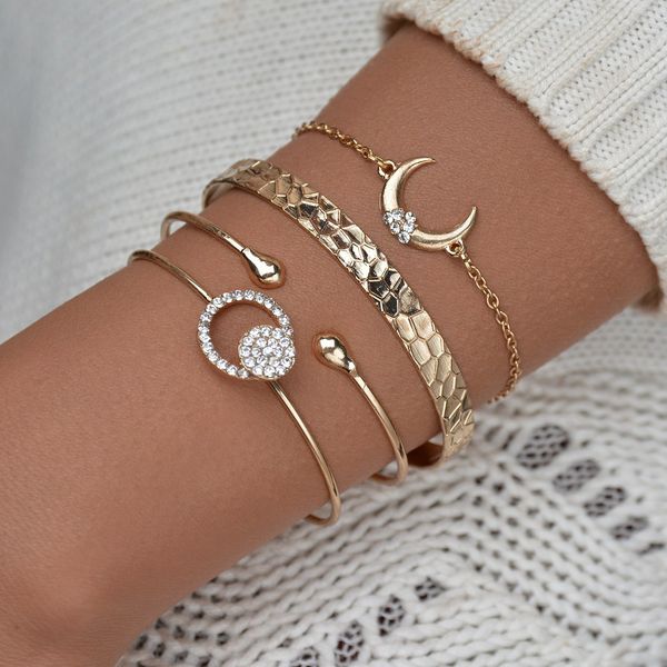 4 pcs/ set classic round crystal moon multilayer adjustable open bracelet set women fashion party jewelry bb83, Golden;silver
4 pcs/ set classic round crystal moon multilayer adjustable open bracelet set women fashion party jewelry bb83, Golden;silver