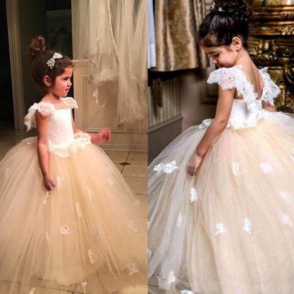 2019 puffy flower girl dresses for weddings bateau floor length short sleeve lace tulle white first communion dress, White;blue
2019 puffy flower girl dresses for weddings bateau floor length short sleeve lace tulle white first communion dress, White;blue