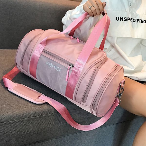 fgoiball new sports fitness bag independent shoe position portable training bag large capacity luggage 2 colors 
fgoiball new sports fitness bag independent shoe position portable training bag large capacity luggage 2 colors