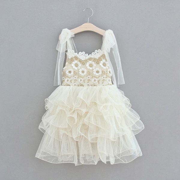 children gown styles party dressess 2020 new girls flowers embroidered lace dress kids lace suspender tiere tulle tutu princess dress a1924, Red;yellow
children gown styles party dressess 2020 new girls flowers embroidered lace dress kids lace suspender tiere tulle tutu princess dress a1924, Red;yellow