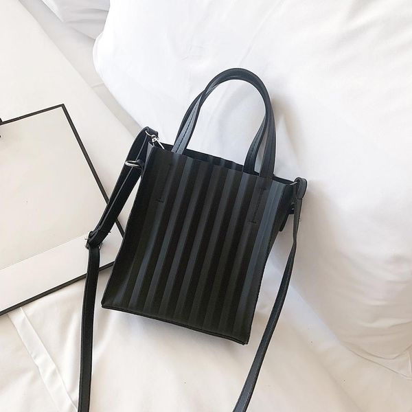 ladies handbag small wave shoulder bags for women tote bag pu leather female messenger bag brand designer bolsa
ladies handbag small wave shoulder bags for women tote bag pu leather female messenger bag brand designer bolsa