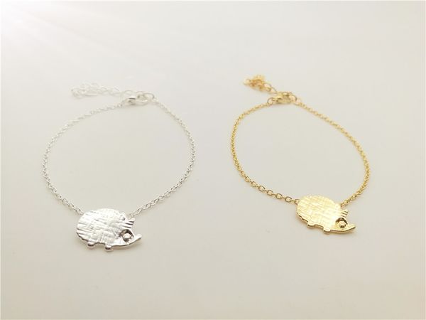 cute hedgehog charm bracelet for women simple cartoon animal porcupine hedgepig bracelets for lady gifts jewelry, Golden;silver
cute hedgehog charm bracelet for women simple cartoon animal porcupine hedgepig bracelets for lady gifts jewelry, Golden;silver