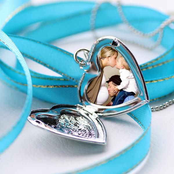 silver/gold tone openable heart shaped ps picture message pendant necklace with 45cm chain
silver/gold tone openable heart shaped ps picture message pendant necklace with 45cm chain