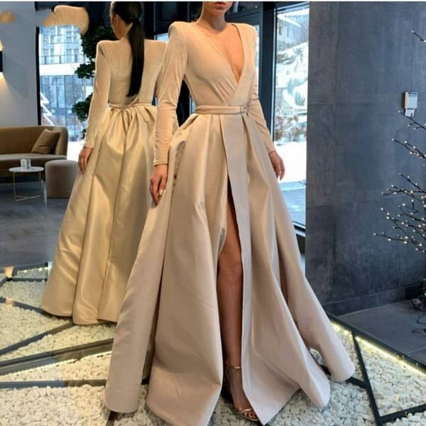 new arrival long sleeve evening dress 2020 ivory dubai arabic formal dress party abendkleider evening dresses long, Black;red
new arrival long sleeve evening dress 2020 ivory dubai arabic formal dress party abendkleider evening dresses long, Black;red