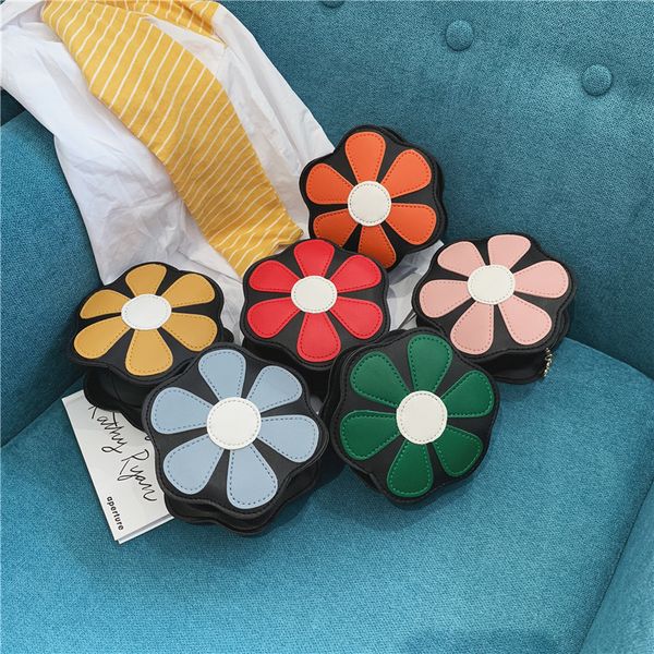 2019 korean-style spring latest kid's messenger bag cartoon small flower purse fashion adorable baby shoulder bag
2019 korean-style spring latest kid's messenger bag cartoon small flower purse fashion adorable baby shoulder bag