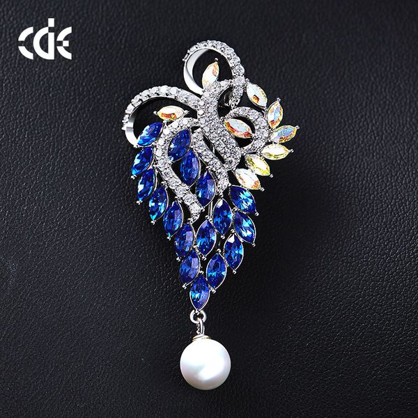 wedding party beaded pearl gift woman lady diamond jewelry brooches for bride acting initiation graduation cde-1265, Gray
wedding party beaded pearl gift woman lady diamond jewelry brooches for bride acting initiation graduation cde-1265, Gray