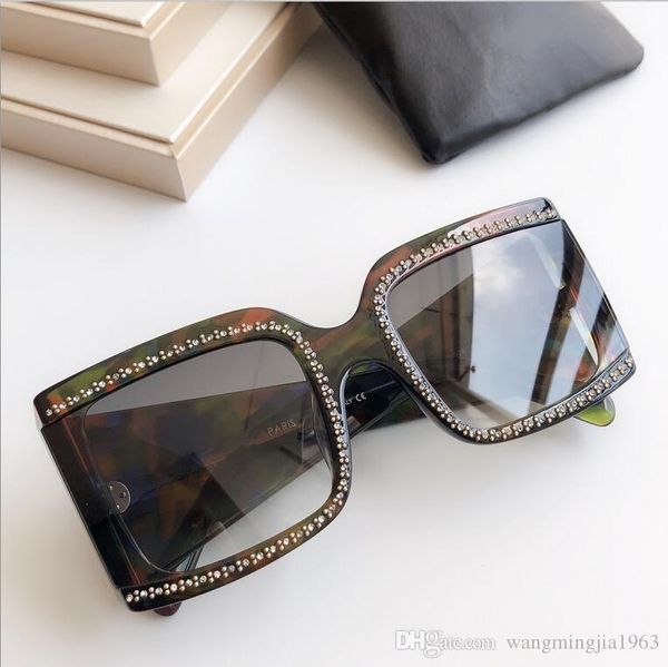 2020designer солнцезащитные очки для мужчин солнцезащитные очки для женщин мужчины солнцезащитные очки женщины мужчины очки дизайнер очки му, White;black
2020designer солнцезащитные очки для мужчин солнцезащитные очки для женщин мужчины солнцезащитные очки женщины мужчины очки дизайнер очки му, White;black