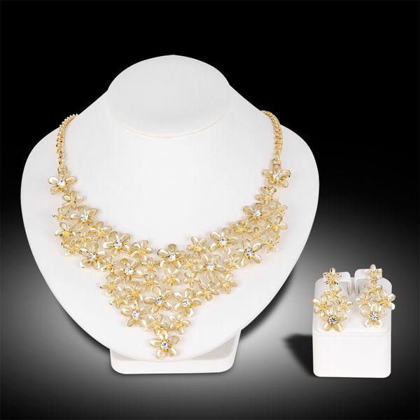 crystal bridal jewelry set for women fashion wedding accessories ladies gold flower shape necklace earrings set, Silver
crystal bridal jewelry set for women fashion wedding accessories ladies gold flower shape necklace earrings set, Silver