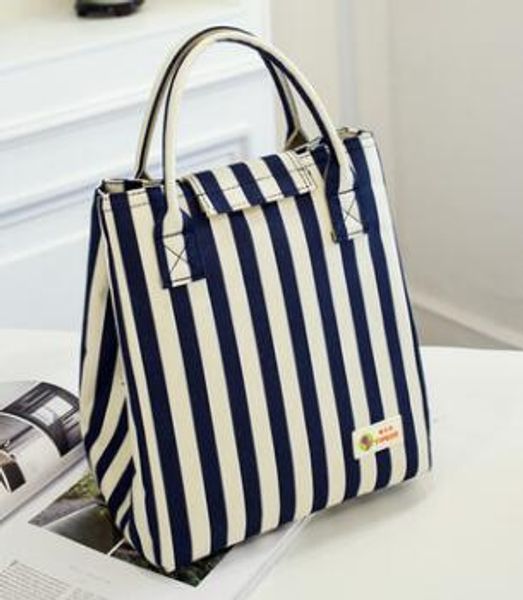 thick aluminum foil ice pack insulation bag waterproof lunch bag non-woven oxford striped cold insulation, Blue;pink
thick aluminum foil ice pack insulation bag waterproof lunch bag non-woven oxford striped cold insulation, Blue;pink