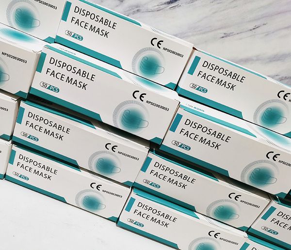 50pcs/box disposable face masks thick 3-layer masks with earloops for salon home use comfortable dust-proof mask
50pcs/box disposable face masks thick 3-layer masks with earloops for salon home use comfortable dust-proof mask
