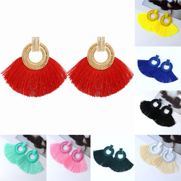 bohemian fan-shaped silk tassel earrings female new vintage pattern metal stud earrings beautiful ladies fashion designer ear clip, Golden;silver
bohemian fan-shaped silk tassel earrings female new vintage pattern metal stud earrings beautiful ladies fashion designer ear clip, Golden;silver