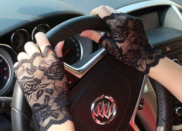 fashion-womens lace fingerless gloves half finger bridal party dress gloves uv protection sunproof finger out gloves black, Blue;gray
fashion-womens lace fingerless gloves half finger bridal party dress gloves uv protection sunproof finger out gloves black, Blue;gray