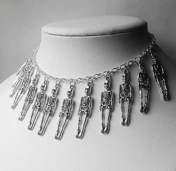 ретро винтаж серебряный панк-стиль череп скелет кулон ожерелья хэллоуин темный творческий ювелирные изделия новый стиль горячие лучшие друзь, Silver
ретро винтаж серебряный панк-стиль череп скелет кулон ожерелья хэллоуин темный творческий ювелирные изделия новый стиль горячие лучшие друзь, Silver