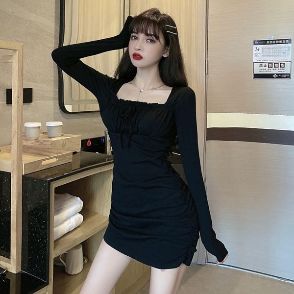 lady temperament square collar careful machine backless strap small black dress waist slimming hip long sleeve dress female, White;black
lady temperament square collar careful machine backless strap small black dress waist slimming hip long sleeve dress female, White;black