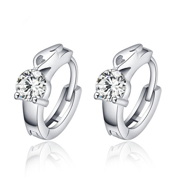 wholesale of new highend fashion korean female round micro setting zircon earrings and earrings, Golden;silver
wholesale of new highend fashion korean female round micro setting zircon earrings and earrings, Golden;silver