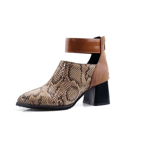 2019 autumn women ankle boots pu leather fashion back zipper square heels short booties ladies elegant short boot shoes, Black
2019 autumn women ankle boots pu leather fashion back zipper square heels short booties ladies elegant short boot shoes, Black