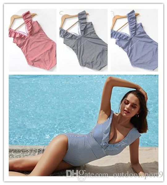 s-xxl ruffled retro v neck striped swimwear one piece push up padded high waist swimsuit women 2019 monokini bathing suits ship
s-xxl ruffled retro v neck striped swimwear one piece push up padded high waist swimsuit women 2019 monokini bathing suits ship