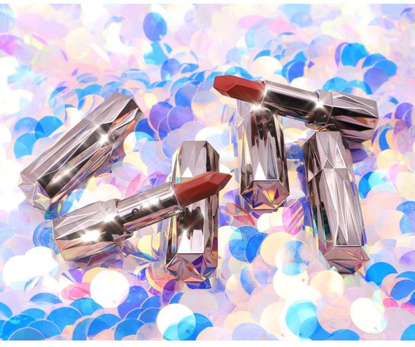 1pcs black diamond silky moisturizing lipstick net red shaking music student affordable moisturizing lip
1pcs black diamond silky moisturizing lipstick net red shaking music student affordable moisturizing lip