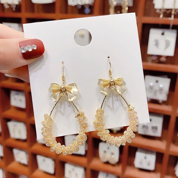 925 silver needle crystal earrings temperament long net red simple earrings female personality versatile korean fashion pendant earrings, Golden;silver
925 silver needle crystal earrings temperament long net red simple earrings female personality versatile korean fashion pendant earrings, Golden;silver