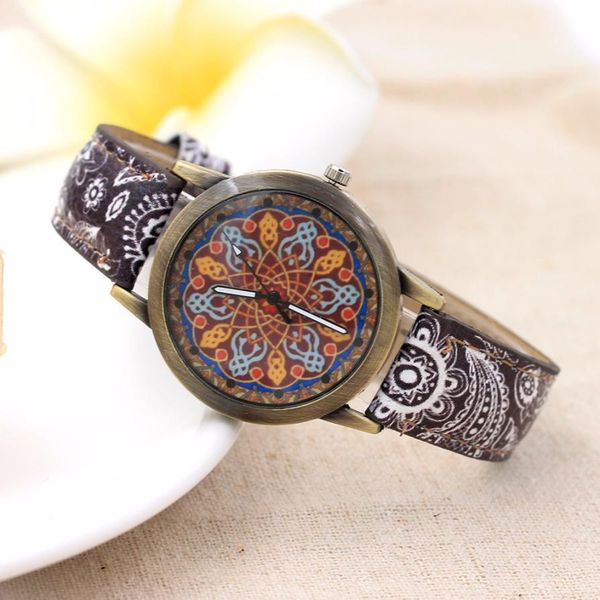 arrival women watches retro faux leather band analog quartz wrist watch clock woman montre femme 2018, Slivery;brown
arrival women watches retro faux leather band analog quartz wrist watch clock woman montre femme 2018, Slivery;brown