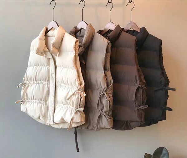 autumn and winter 2019 new style drawstring and sleeveless down vest jacket for women's korean loose waistband jacket trend, Black
autumn and winter 2019 new style drawstring and sleeveless down vest jacket for women's korean loose waistband jacket trend, Black