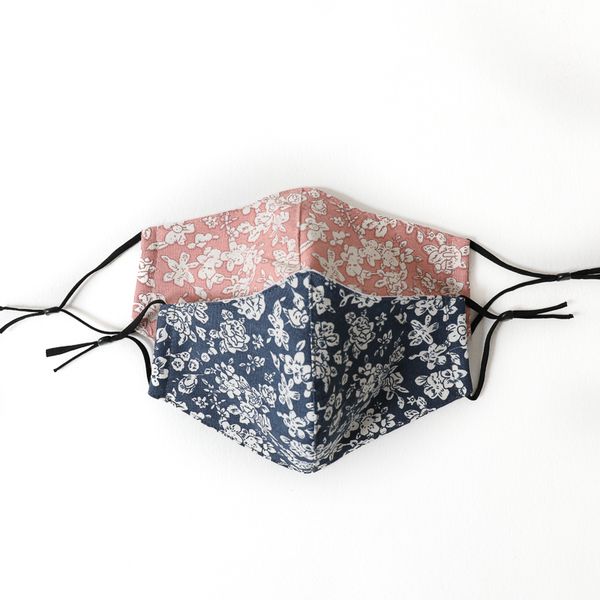 YM-2013 Flower Printing Cotton Mask Summer Fashion Breathable Dustproof Sunscreen mask Washable Easy To Breathe soft fabric Face Resprator
YM-2013 Flower Printing Cotton Mask Summer Fashion Breathable Dustproof Sunscreen mask Washable Easy To Breathe soft fabric Face Resprator
