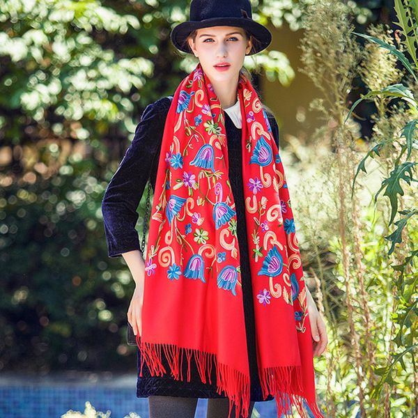 2019 new embroidery women scarf thick warm winter scarves cashmere shawls and wraps ladies bandana echarpe
2019 new embroidery women scarf thick warm winter scarves cashmere shawls and wraps ladies bandana echarpe