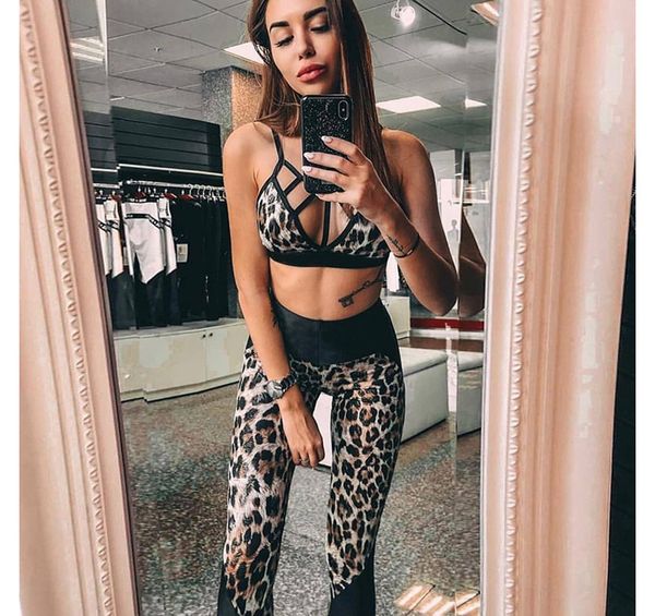 women yoga suits designer tracksutis summer luxury fashion fitness clothing lady leopard stitching sports bra tights two-piece set, Gray
women yoga suits designer tracksutis summer luxury fashion fitness clothing lady leopard stitching sports bra tights two-piece set, Gray
