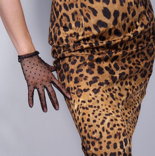 women' transparent dot print black mesh glove female summer sunscreen club party dancing glove r1909, Blue;gray
women' transparent dot print black mesh glove female summer sunscreen club party dancing glove r1909, Blue;gray