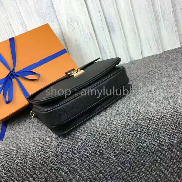 lock classic bag presbyopic corss for leather wholesale embossed retro classic shoulder women handbag flip messenger lady bag body eejpo, Red;black
lock classic bag presbyopic corss for leather wholesale embossed retro classic shoulder women handbag flip messenger lady bag body eejpo, Red;black