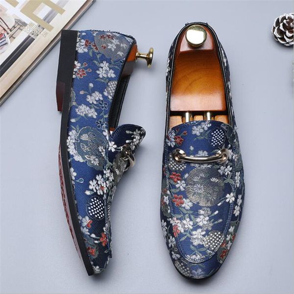 new style handmade white color print flower china style men loafers wedding and party men shoes fashion men's flats, Black
new style handmade white color print flower china style men loafers wedding and party men shoes fashion men's flats, Black