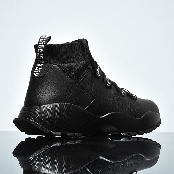 new high sneakers men running shoes breathable leather athletic outdoors sport shoes men trainers lace-up sneakers
new high sneakers men running shoes breathable leather athletic outdoors sport shoes men trainers lace-up sneakers