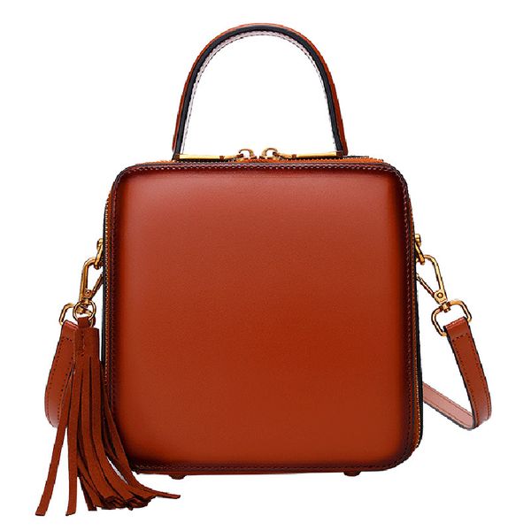 quenya 2020 new 100% genuine leather handbag for women bag cowhide rivet ladies shoulder bag vintage tassel square corssbody
quenya 2020 new 100% genuine leather handbag for women bag cowhide rivet ladies shoulder bag vintage tassel square corssbody