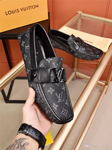 19fw classic men shoes breathable comfortable men loafers luxury brands men dress shoes for wedding dating men's flats yetc6, Black
19fw classic men shoes breathable comfortable men loafers luxury brands men dress shoes for wedding dating men's flats yetc6, Black