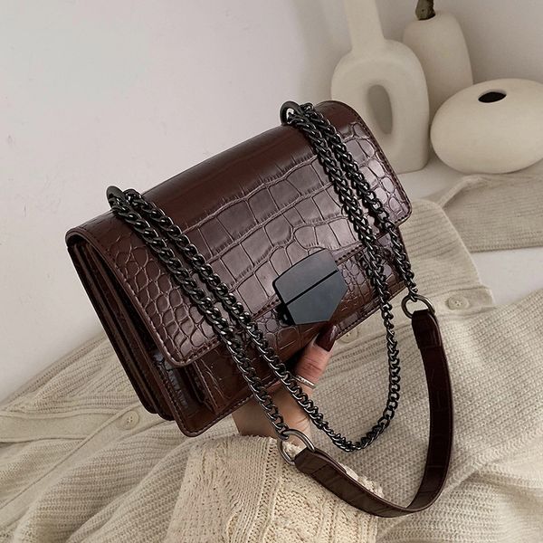 2020 brand lady snake pattern totes bag fashion female bag women wild shoulder messenger leather handbag beach phone bags
2020 brand lady snake pattern totes bag fashion female bag women wild shoulder messenger leather handbag beach phone bags