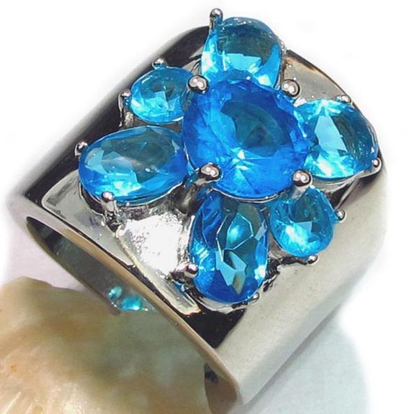 shunxunze sumptuousness punk fashion engagement wedding rings for noble generous women charms blue cubic zirconia rhodium plated r327 size 7, Silver
shunxunze sumptuousness punk fashion engagement wedding rings for noble generous women charms blue cubic zirconia rhodium plated r327 size 7, Silver