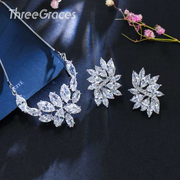 threegraces большой лист форма кулон ожерелье и серьги сверкающий кубический цирконий камень модные ювелирные наборы для женщин js081, Silver
threegraces большой лист форма кулон ожерелье и серьги сверкающий кубический цирконий камень модные ювелирные наборы для женщин js081, Silver