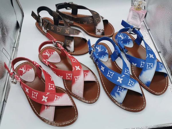 women sandals transparent flats shoes large size female clear jelly shoes ladies roman 2019 beach sandalias mujer, Black
women sandals transparent flats shoes large size female clear jelly shoes ladies roman 2019 beach sandalias mujer, Black
