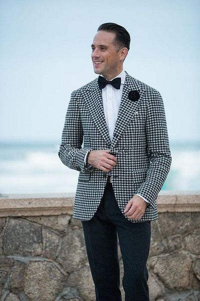 and fine two buttons groomsmen peak lapel groom tuxedos men suits wedding/prom/dinner man blazer(jacket+pants+tie) a85, Black;gray
and fine two buttons groomsmen peak lapel groom tuxedos men suits wedding/prom/dinner man blazer(jacket+pants+tie) a85, Black;gray