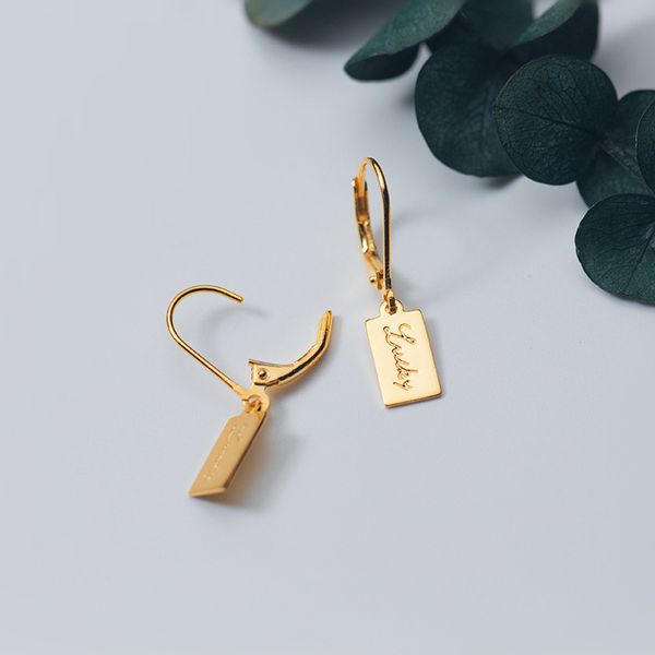 fashion 925 sterling silver letter lucky square pendant hoops piercing earrings trendy gold color ear rings earings for women, Golden;silver
fashion 925 sterling silver letter lucky square pendant hoops piercing earrings trendy gold color ear rings earings for women, Golden;silver