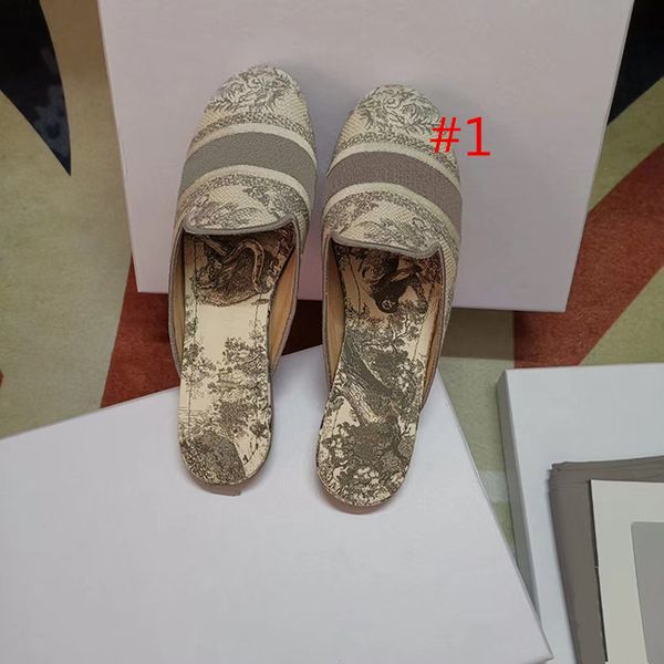 luxury embroidered letter slipperloafers designer slipper with fashion women slippers ladies casual mules flats size 35-41 with box, Black
luxury embroidered letter slipperloafers designer slipper with fashion women slippers ladies casual mules flats size 35-41 with box, Black